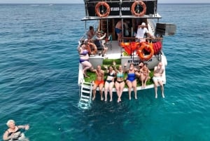 Protaras: Cruzeiro Waterworld Turtle Cove com paragens para nadar