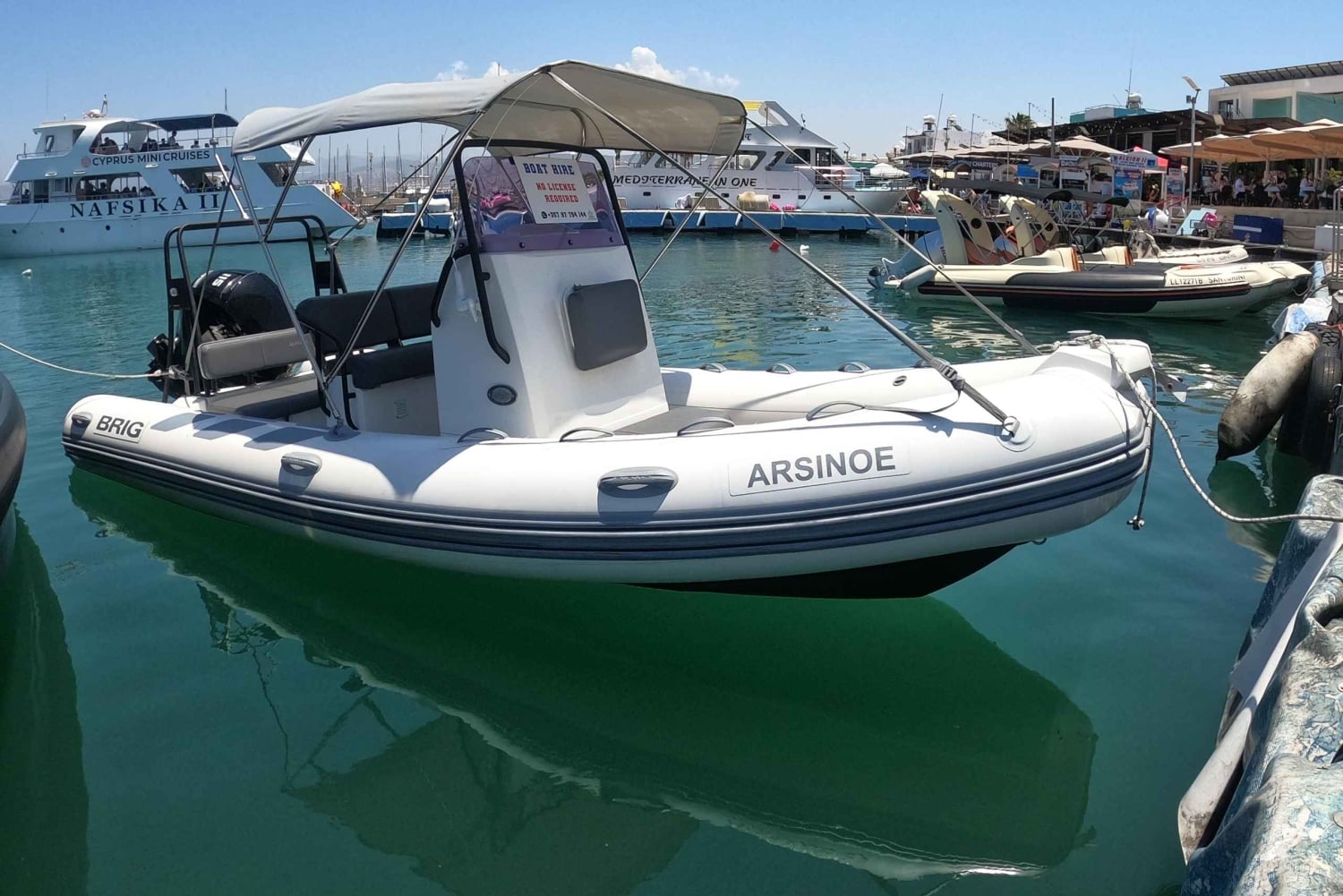 Itseajettavien veneiden vuokraus Latchi: Paphos-kuljetus saatavilla