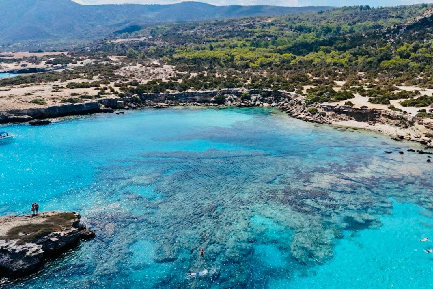 Itseajettavien veneiden vuokraus Latchi: Paphos-kuljetus saatavilla