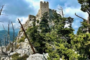St. Hilarion Castle and Bellapais ruines - Northern Cyprus