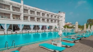 Sveltos Hotel