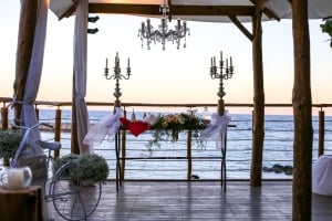 The Golden Coast Beach Hotel - Weddings