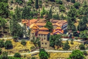 Troodos Mountain and Kykkos Monastery from Paphos in German