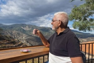 Troodos-Gebirge: Agros, Rosenfabrik & Weingut-Tour