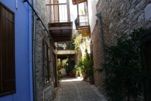 Walk around Pano Lefkara village and Lefkara lake