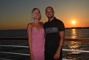 Nocny rejs Wave Dancer Deluxe z fajerwerkami (tylko dla dorosłych)