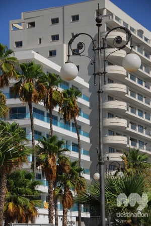 Finikoudes Larnaka, by Christina Kyriakou