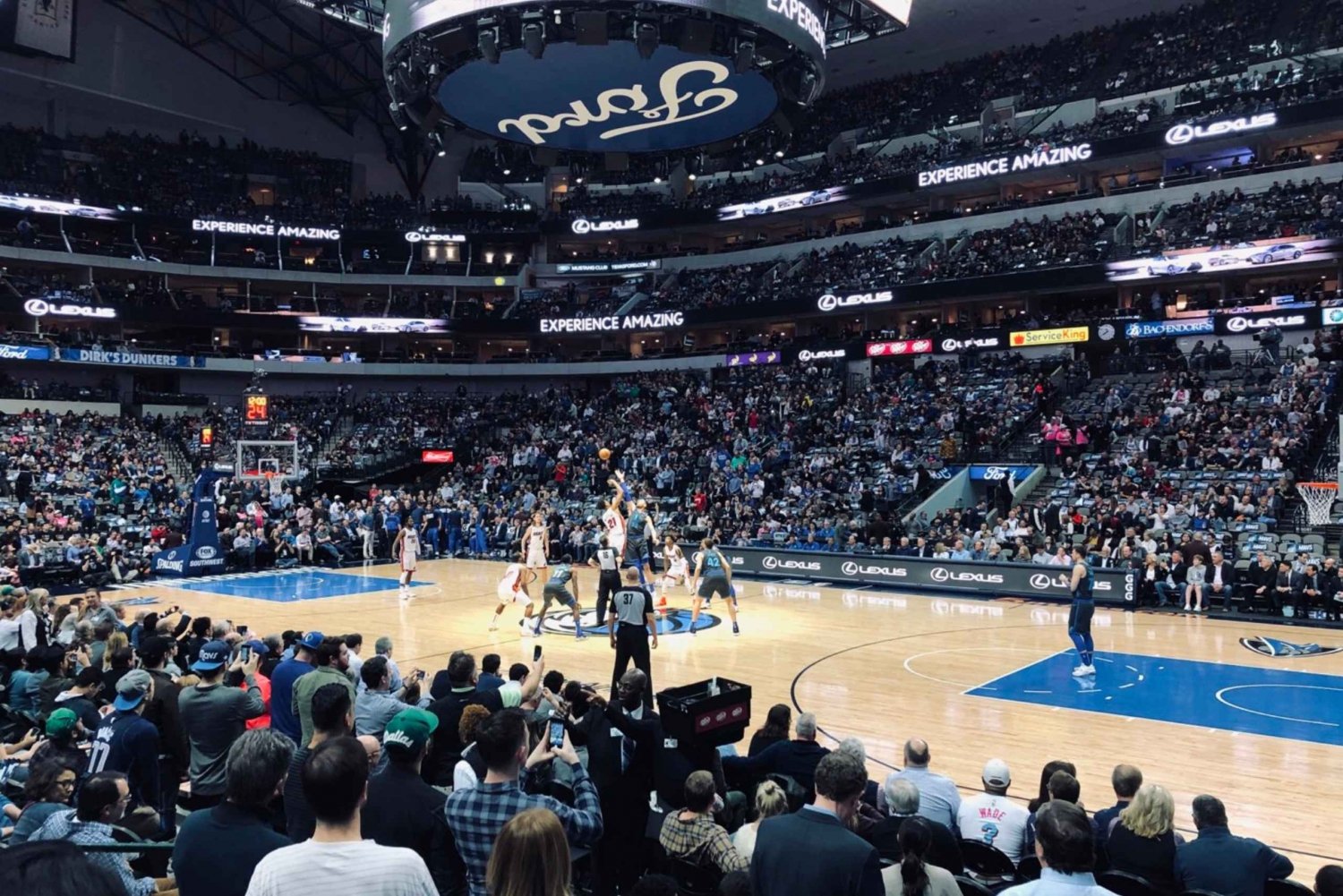 Dallas: Dallas Mavericks Basketball Game Ticket