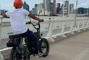 Dallas: Downtown E-Bike Sightseeing and History Tour