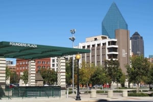 Dallas: Guided Sightseeing Tour in a Comfortable Vehicle