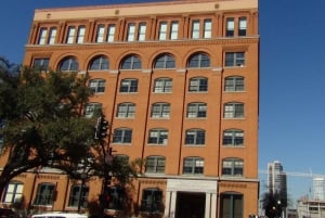 Dallas: JFK Assassination Highlights Walking Tour