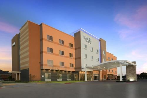 Fairfield by Marriott Inn & Suites Dallas East