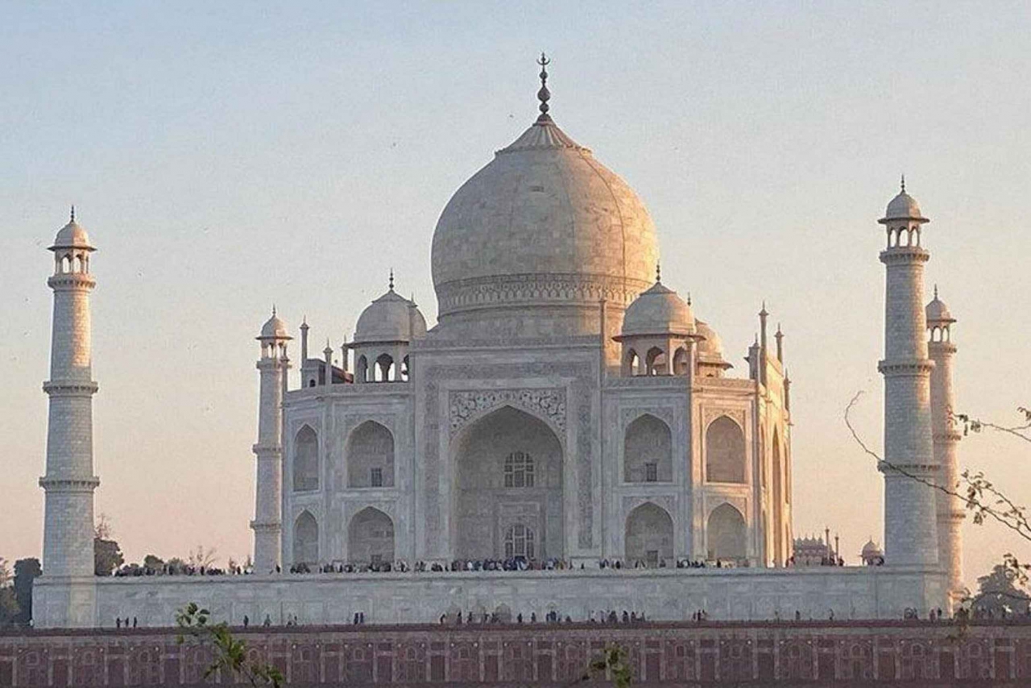 10 päivän yksityinen ylellinen Golden Triangle kanssa Khajuraho Varanasi