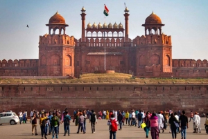 2 dagar Delhi och Agra Tour med bil med en godkänd guide