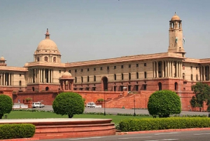 2 dagar Delhi och Agra Tour med bil med en godkänd guide