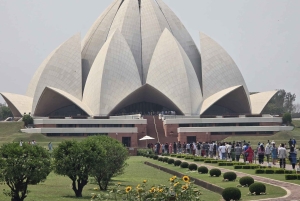 3 päivän yksityinen luksusmatka Kultaiseen kolmioon Agra Jaipur Delhi