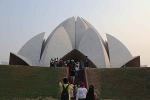 3 päivän yksityinen luksusmatka Kultaiseen kolmioon Agra Jaipur Delhi