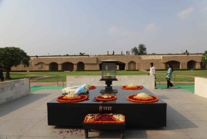 3 päivän yksityinen luksusmatka Kultaiseen kolmioon Agra Jaipur Delhi