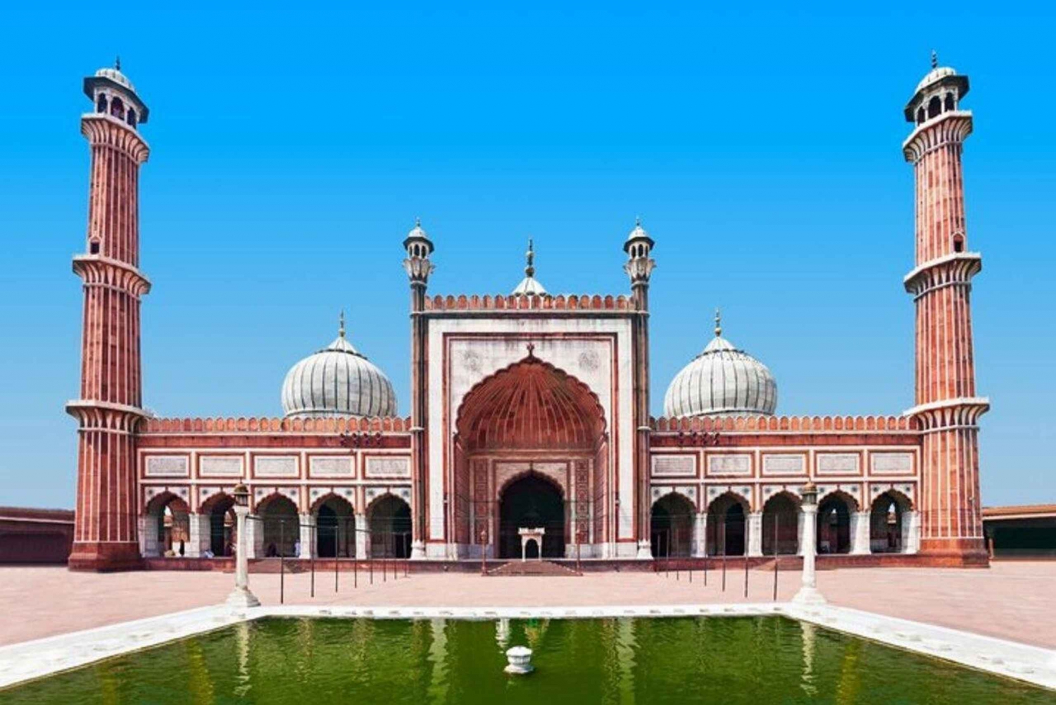 4-Hour Old Delhi Heritage Walking tour with Rickshaw Ride