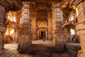 Eine Tagestour von Khajuraho, Orchha und Gwalior von Delhi aus in 5 Tagen