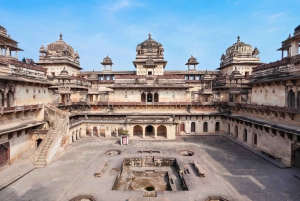 Een reis van Khajuraho, Orchha, Gwalior vanuit Delhi in 5 dagen