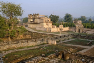 Eine Tagestour von Khajuraho, Orchha und Gwalior von Delhi aus in 5 Tagen