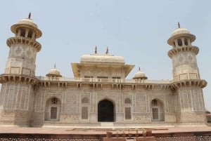 Agra och Mathura Vrindavan Tour 2 dagar