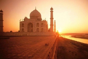 Agra: - Spring linjen over Taj Mahal privat tur