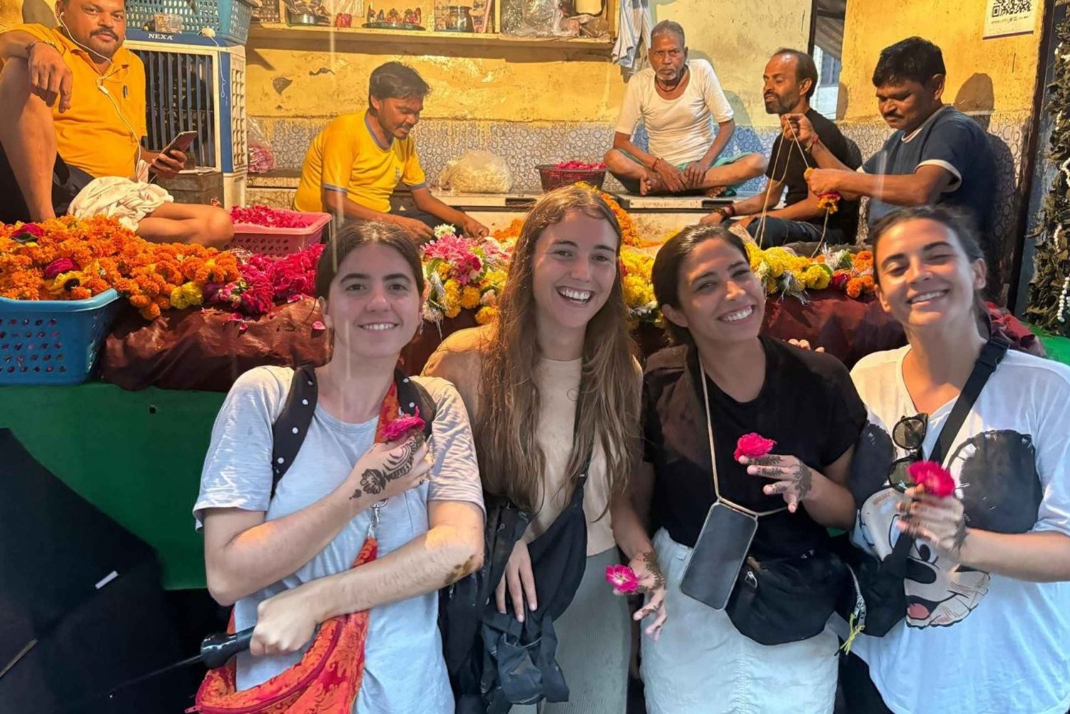 Agra: Excursão gastronómica e a pé com o mercado das especiarias em Tuk-Tuk