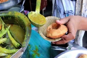 Agra : Visite culinaire et à pied avec le marché aux épices en tuk-tuk