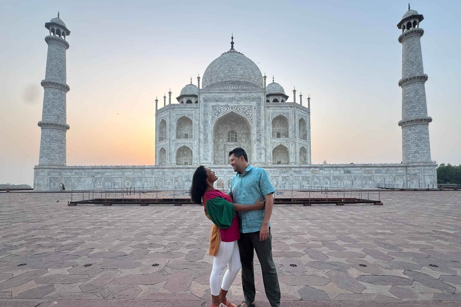 Agra: tour de día completo al Taj Mahal, el fuerte de Agra y Fatehpur Sikri