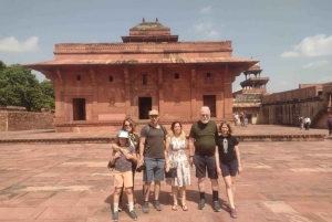 Agra: tour de día completo al Taj Mahal, el fuerte de Agra y Fatehpur Sikri