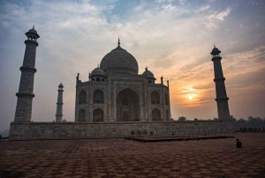 Agra: Taj Mahal-Rundgang mit Prinzessin-Diana-Bank