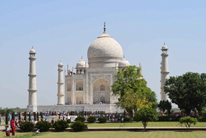 Agra: Taj Mahal-Rundgang mit Prinzessin-Diana-Bank