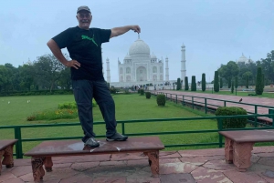 Agra taj mahal tour skip the line tour