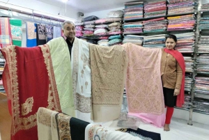 Delhi : Customized Shopping Tour with Female Consultant