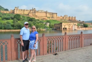 Dagsutflykt till Jaipur från Delhi via motorväg