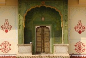 デリー：3日間のゴールデン トライアングル ツアー デリー アグラ ジャイプール ツアー