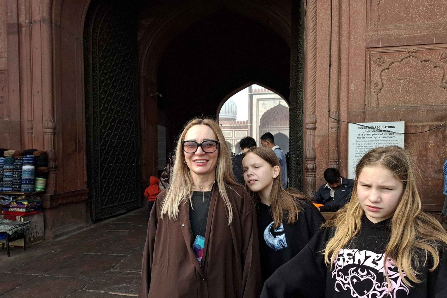 Delhi : visite spirituelle des 4 religions et spectacle aquatique d'Akshardham