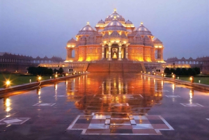 Delhi : visite spirituelle des 4 religions et spectacle aquatique d'Akshardham