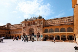 Delhi: 5-dagars lyxig Golden Triangle Tour med guide och inträde