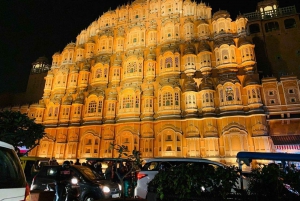 Delhi: tour di lusso del Triangolo d'Oro di 5 giorni con guida e ingressi