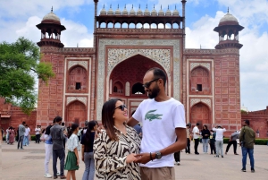 Delhi: 6 dagars Gyllene triangeln-tur med Varanasi och åktur med båt