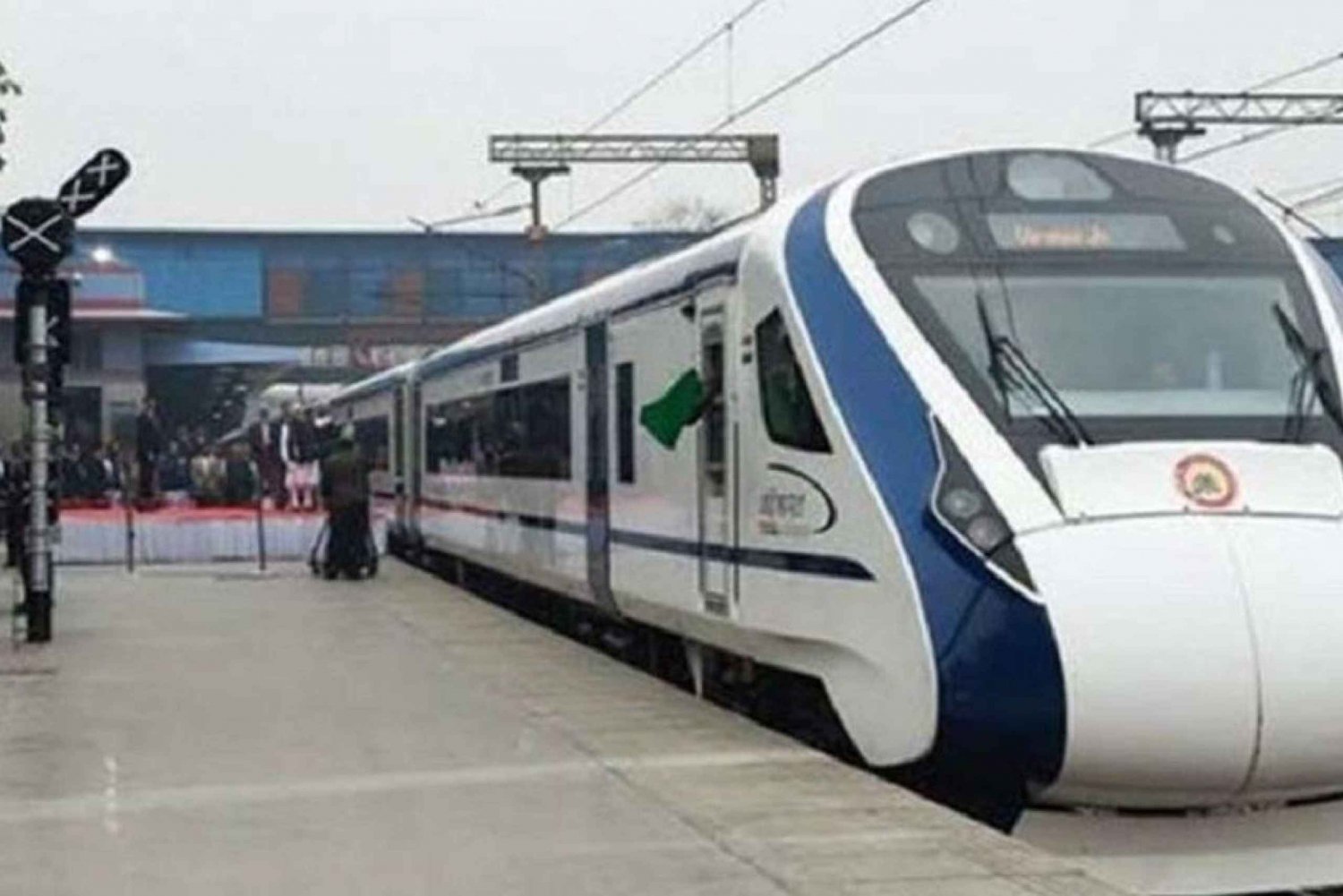 Depuis Delhi : excursion d'une journée à Agra par le train le plus rapide.