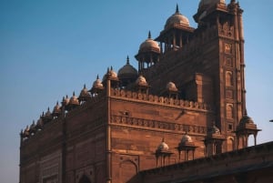 Delhi/Agra/Jaipur Transfer via Fatehpur Sikri and Stepwell