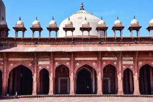 Transfer Delhi/Agra/Jaipur przez Fatehpur Sikri i Stepwell