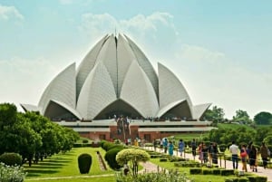 Delhi flygplats: Privat guidad stadsrundtur i Delhi med bil