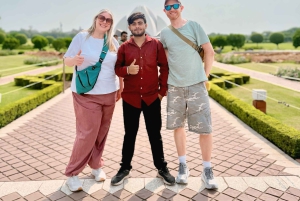 Delhi: Ganztägige oder halbtägige Tagestour mit allem inklusive und Abholung vom Hotel