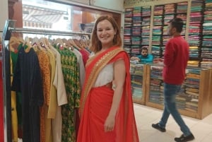 Delhi: Tour di un giorno sull'autentico percorso degli acquirenti con pranzo