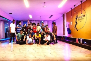 Delhi: Bollywood Dance Classes Tour